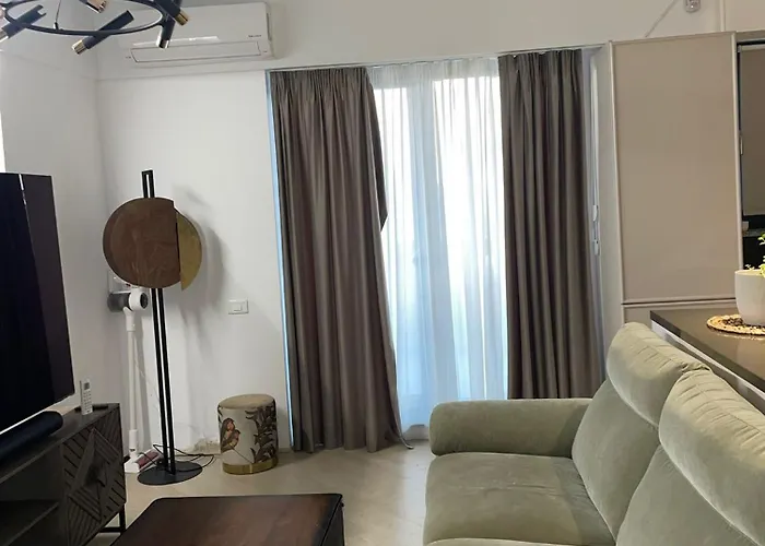 Fancy With 2br
