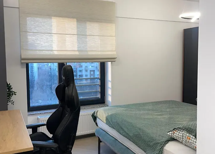 Fancy With 2br Apartment *