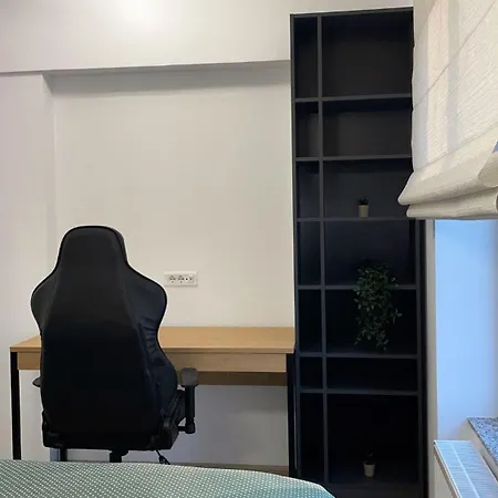 Fancy With 2br Apartment